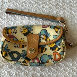 Vintage Dooney & Bourke wristlet